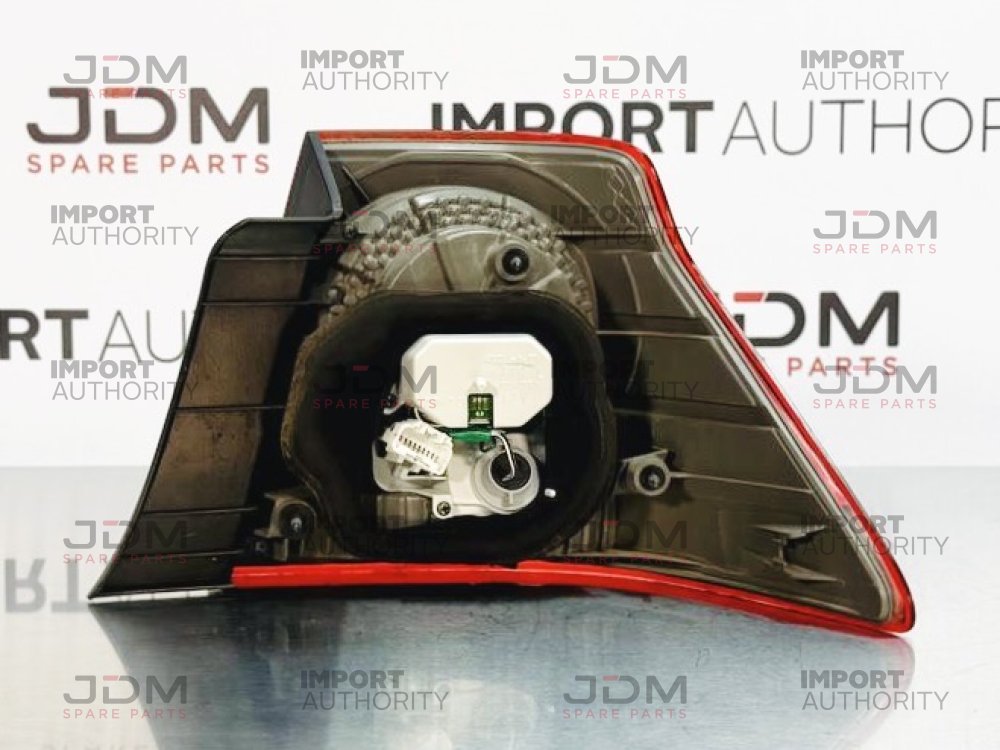 TAIL LIGHT LH - OUTER