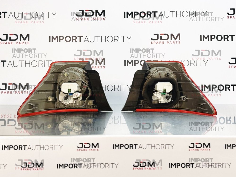 TAIL LIGHT LH + RH - OUTER