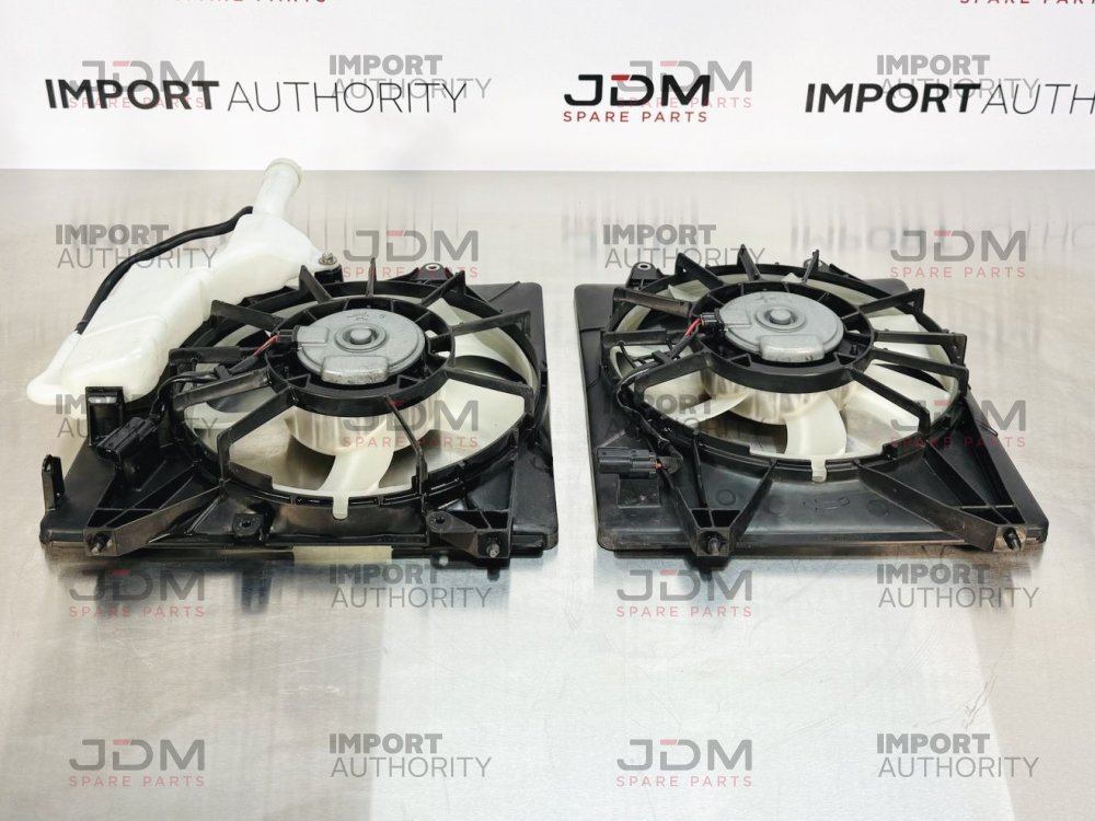 RADIATOR FAN ASSEMBLY WITH RESERVOIR TANK