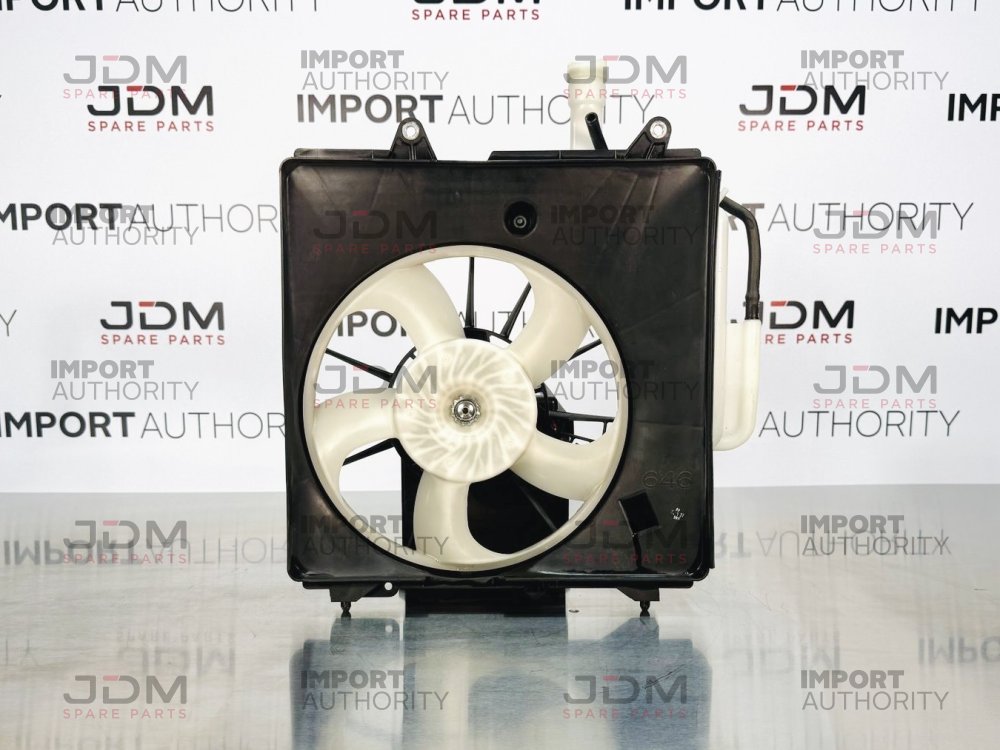 RADIATOR FAN ASSEMBLY WITH RESERVOIR TANK