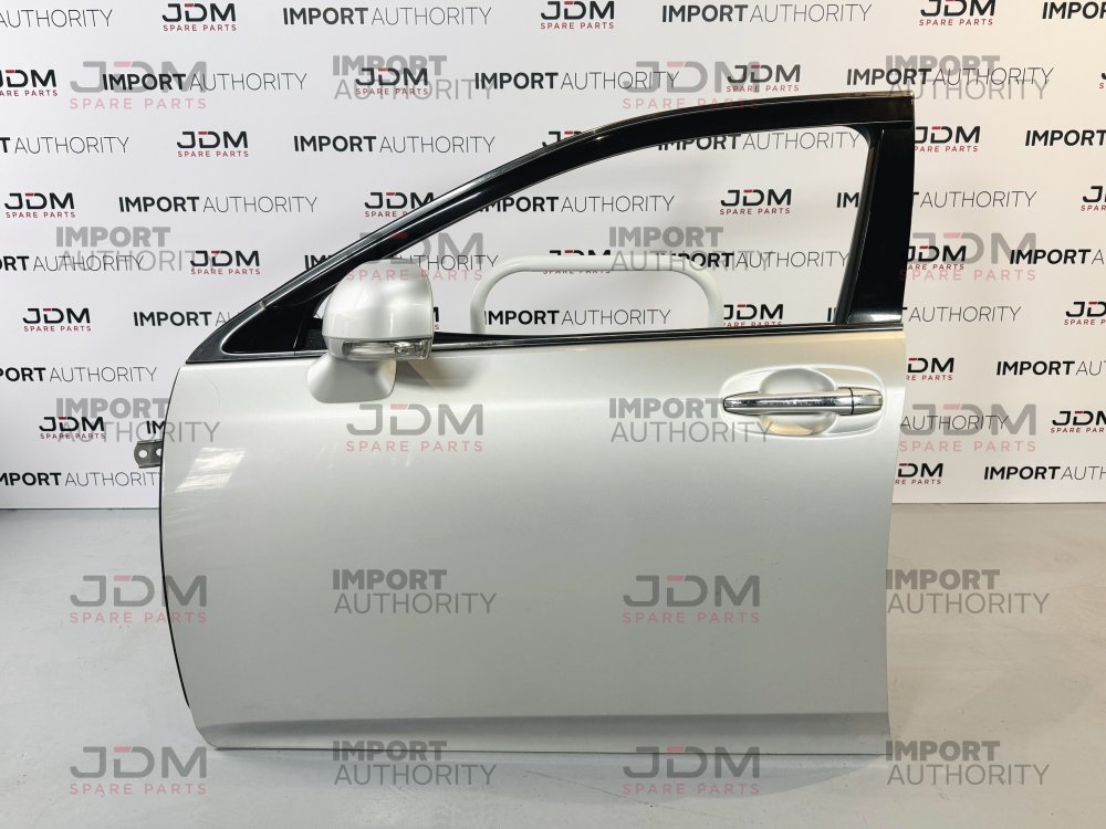 LH FRONT DOOR SHELL (PASSENGER) - USED