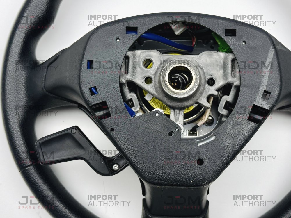 STEERING WHEEL - USED