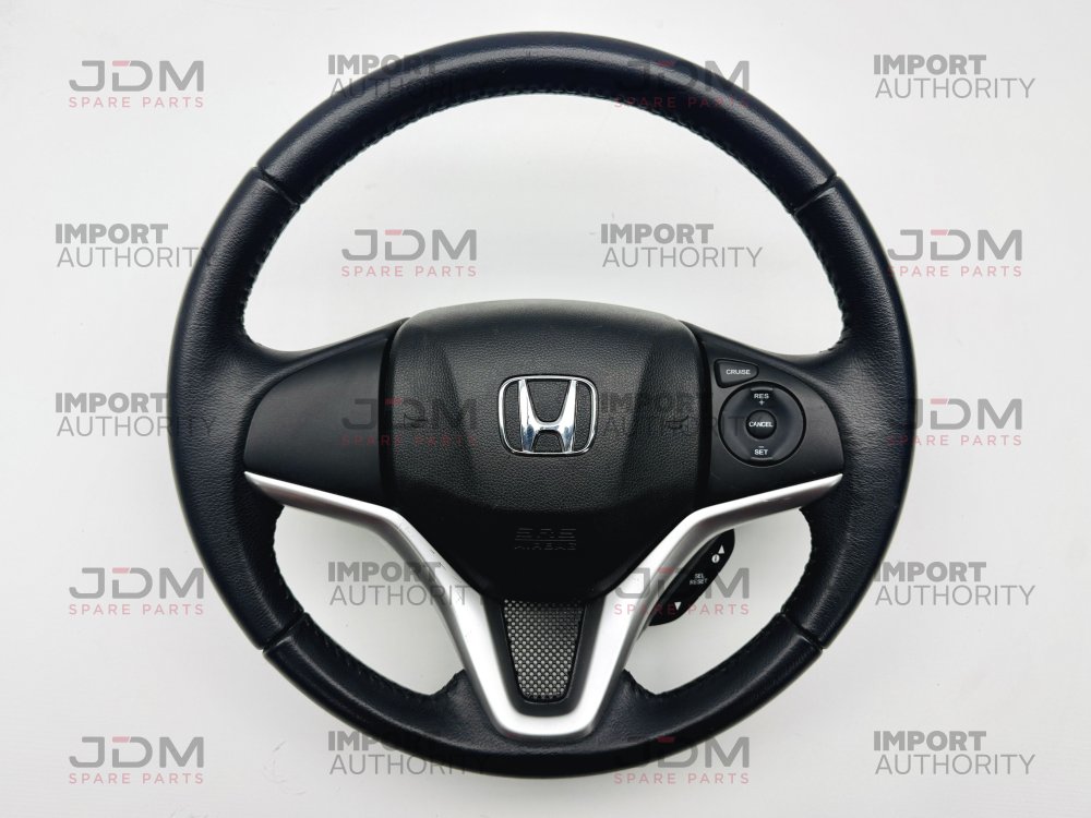 STEERING WHEEL - USED