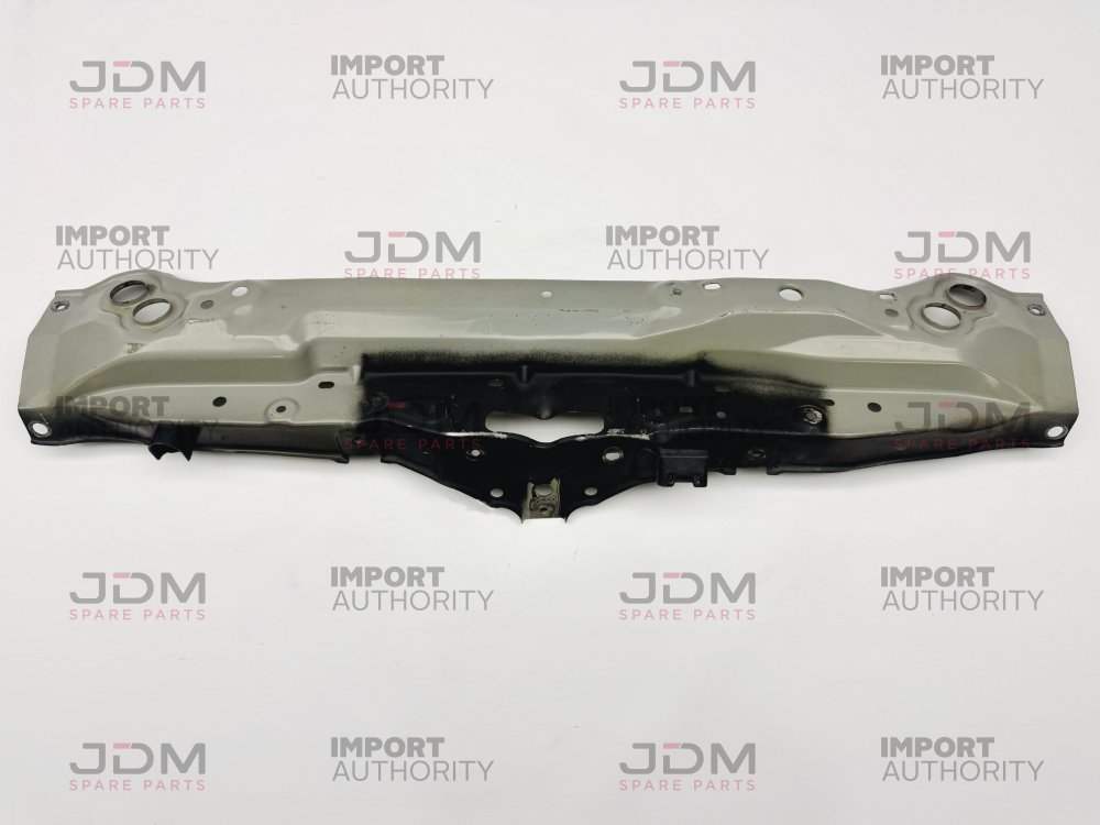 UPPER CENTRE RADIATOR SUPPORT - USED